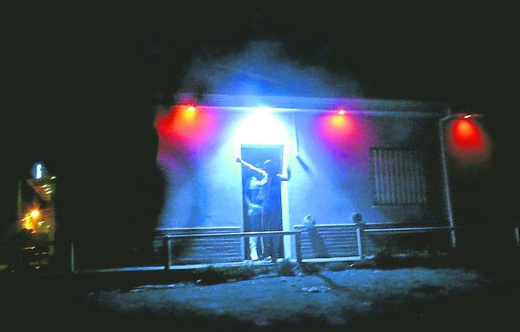 nestor_valdivia_literalgia